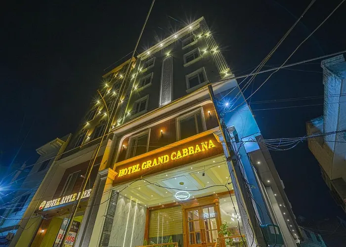 Hotel Grand Cabbana By Levelup Hotels